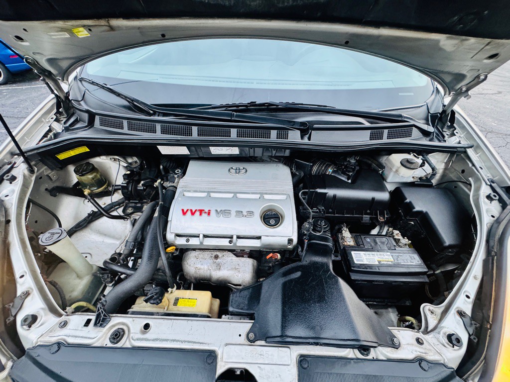 2004 Toyota Sienna Image 17