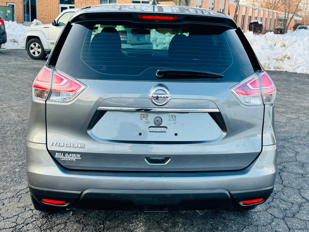 2016 Nissan Rogue Image 4