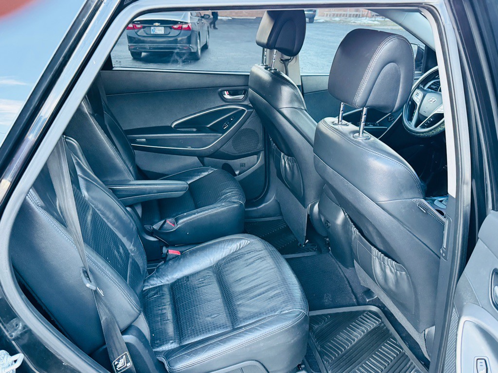 2013 Hyundai Santa Fe Image 13