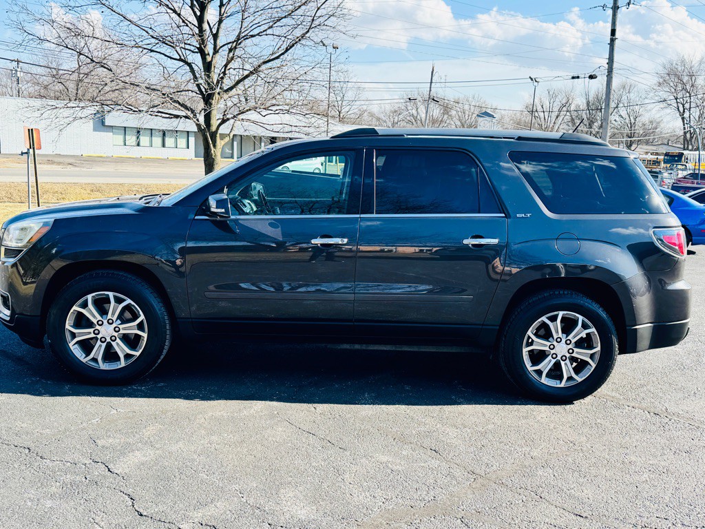 2013 GMC Acadia Image 2