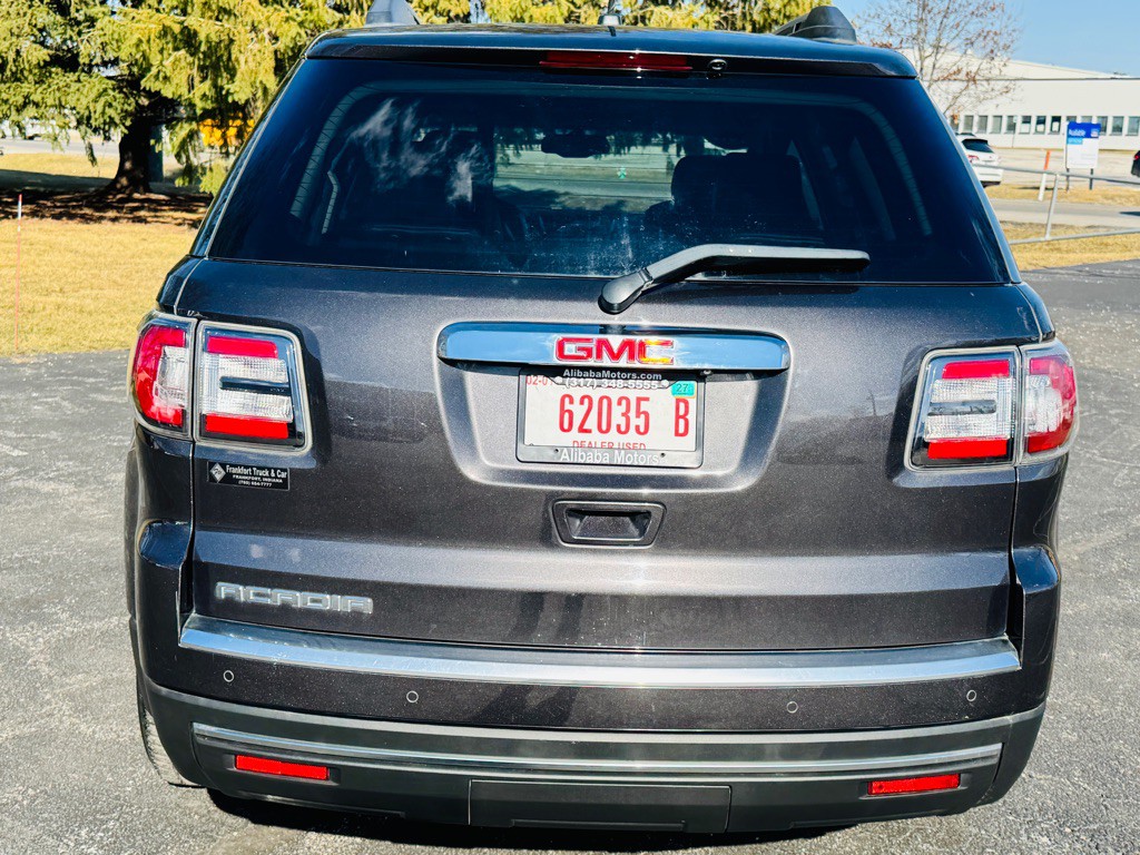 2013 GMC Acadia Image 4