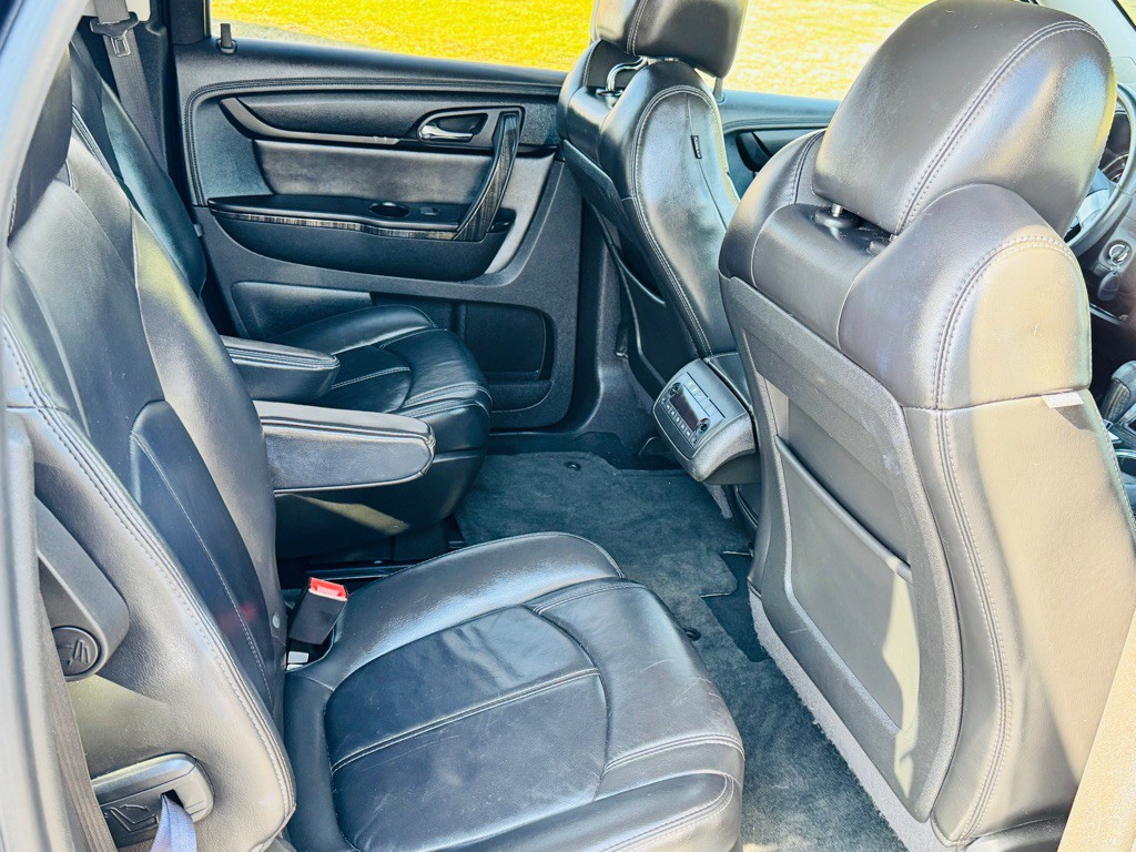 2013 GMC Acadia Image 13