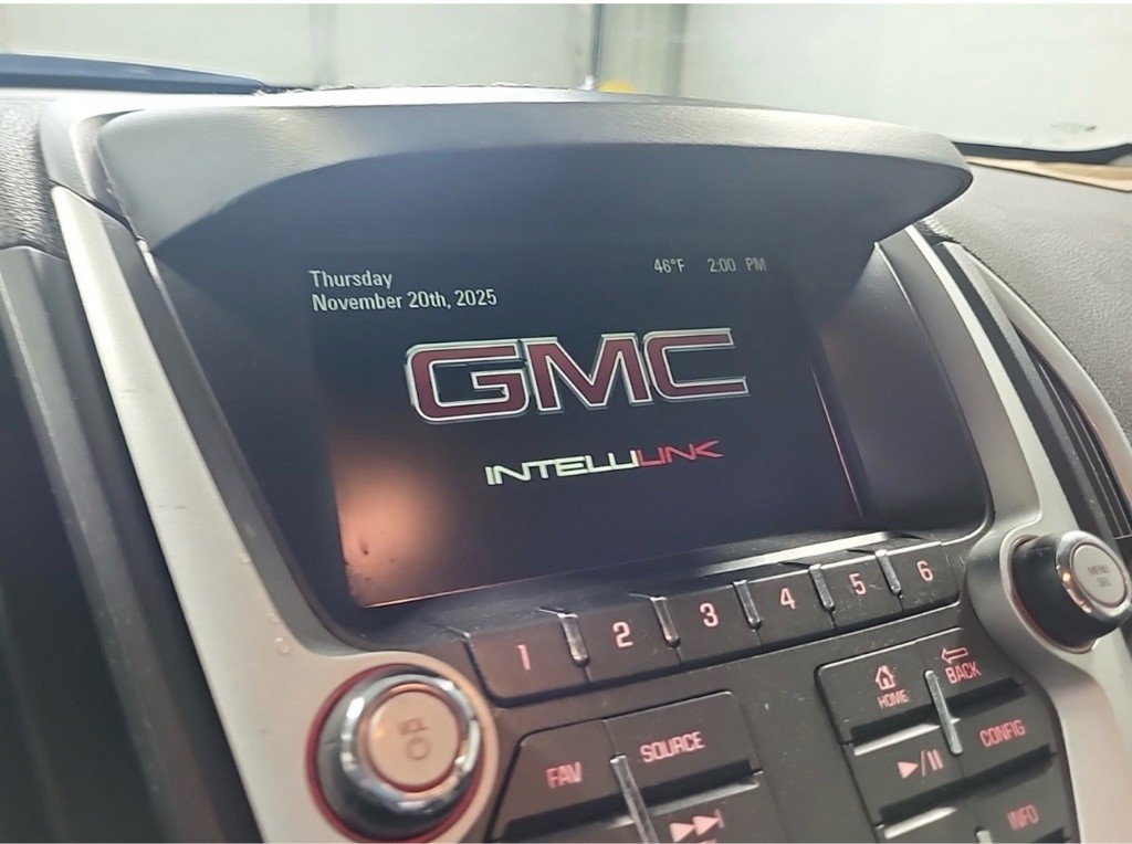 2017 GMC Terrain Image 3