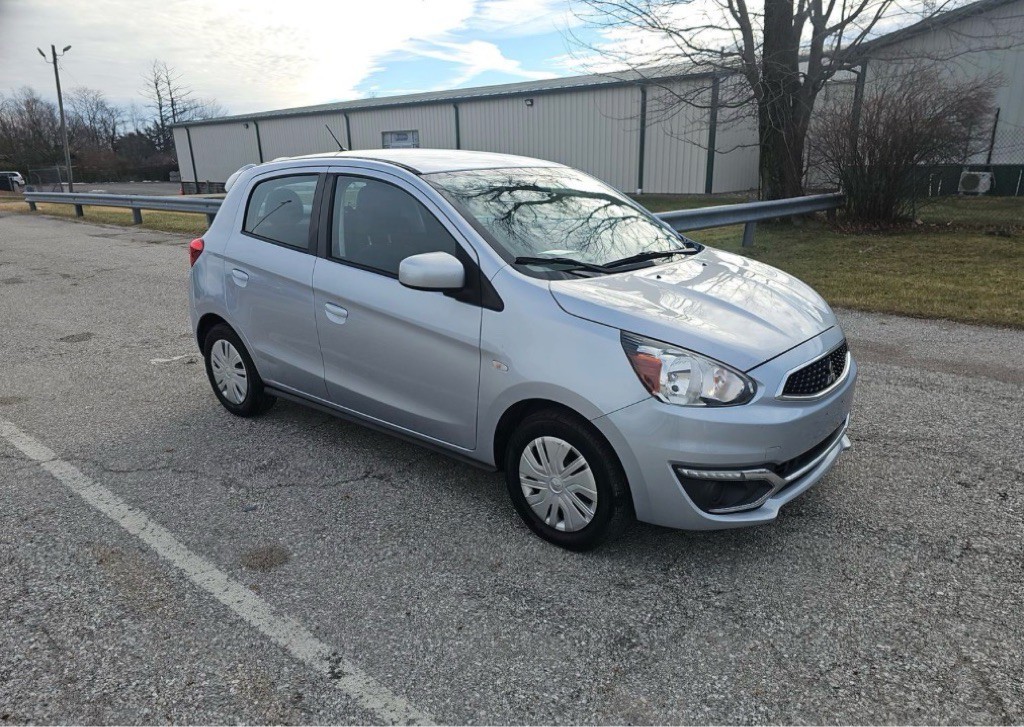 2019 Mitsubishi Mirage Image 1