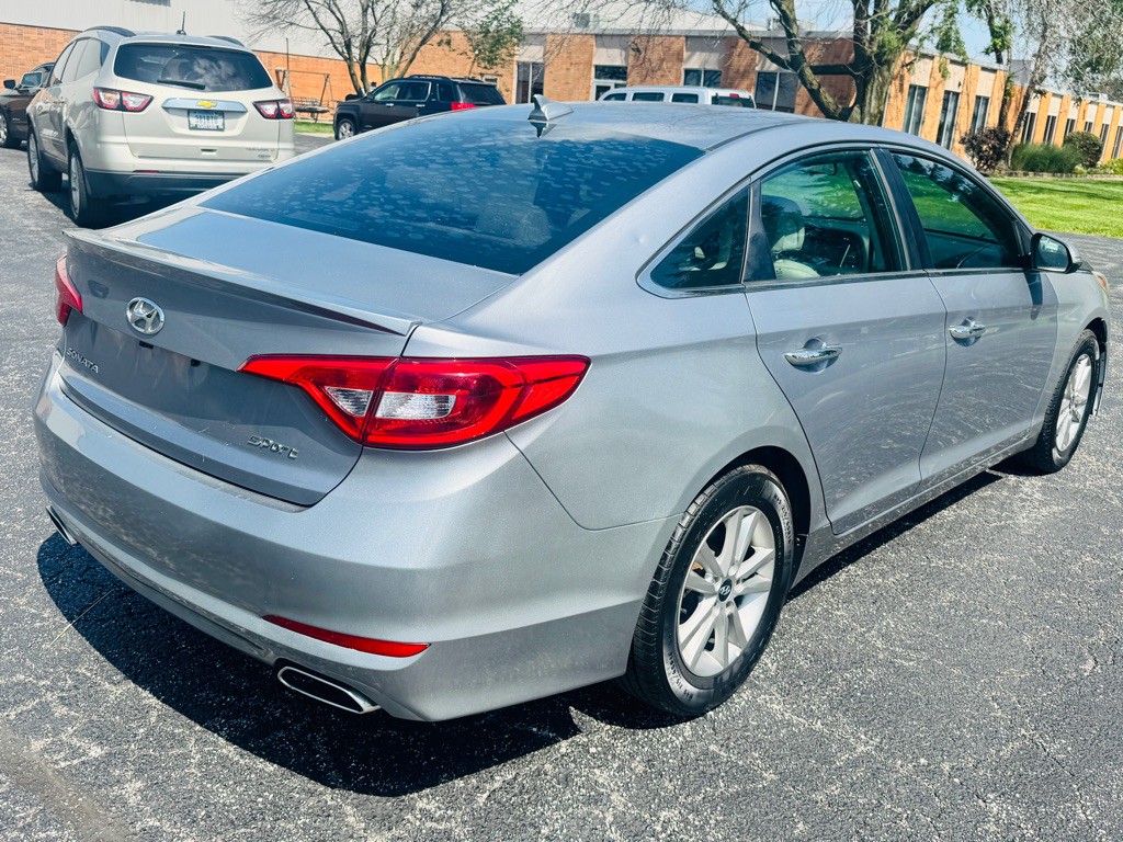 2016 Hyundai Sonata Image 5