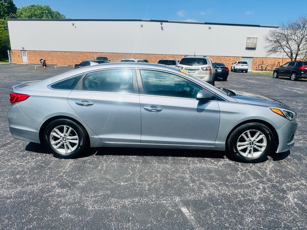 2016 Hyundai Sonata Image 6