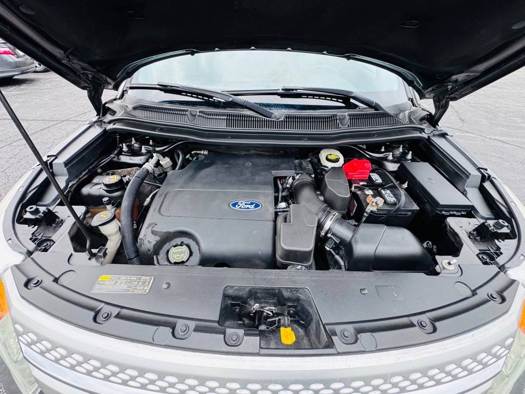 2012 Ford Explorer Image 15