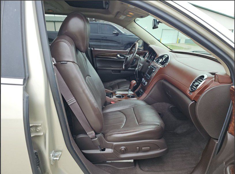 2014 Buick Enclave Image 10