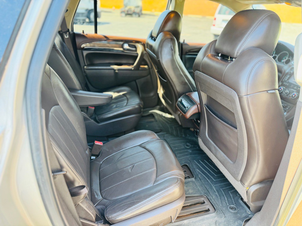 2014 Buick Enclave Image 28