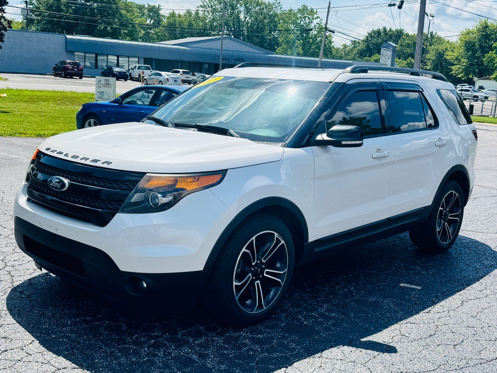 2015 Ford Explorer Image 15
