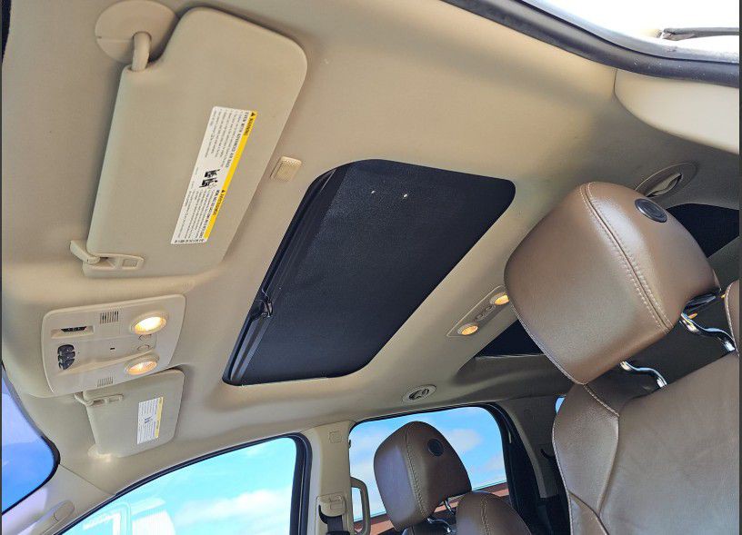 2016 GMC Acadia Image 8