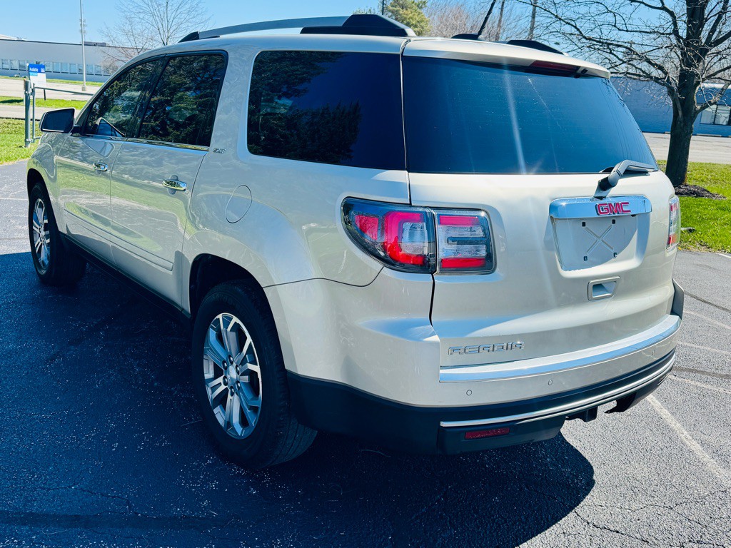 2016 GMC Acadia Image 19