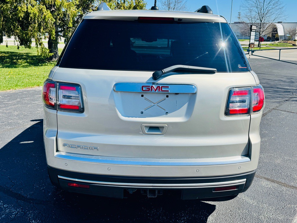 2016 GMC Acadia Image 20