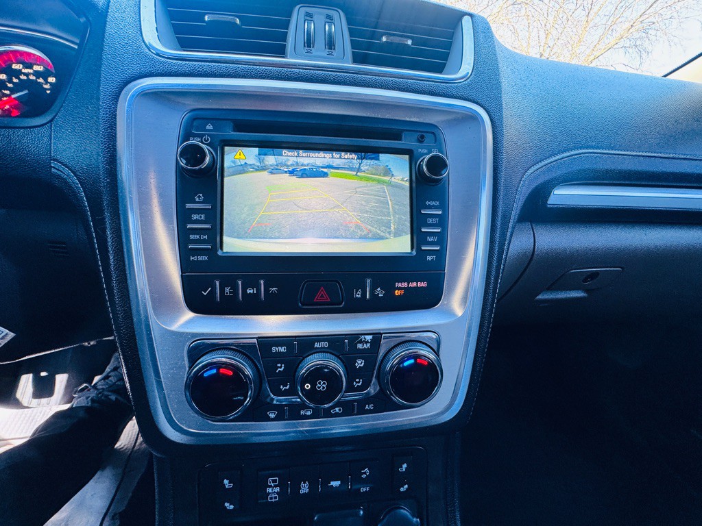 2016 GMC Acadia Image 34