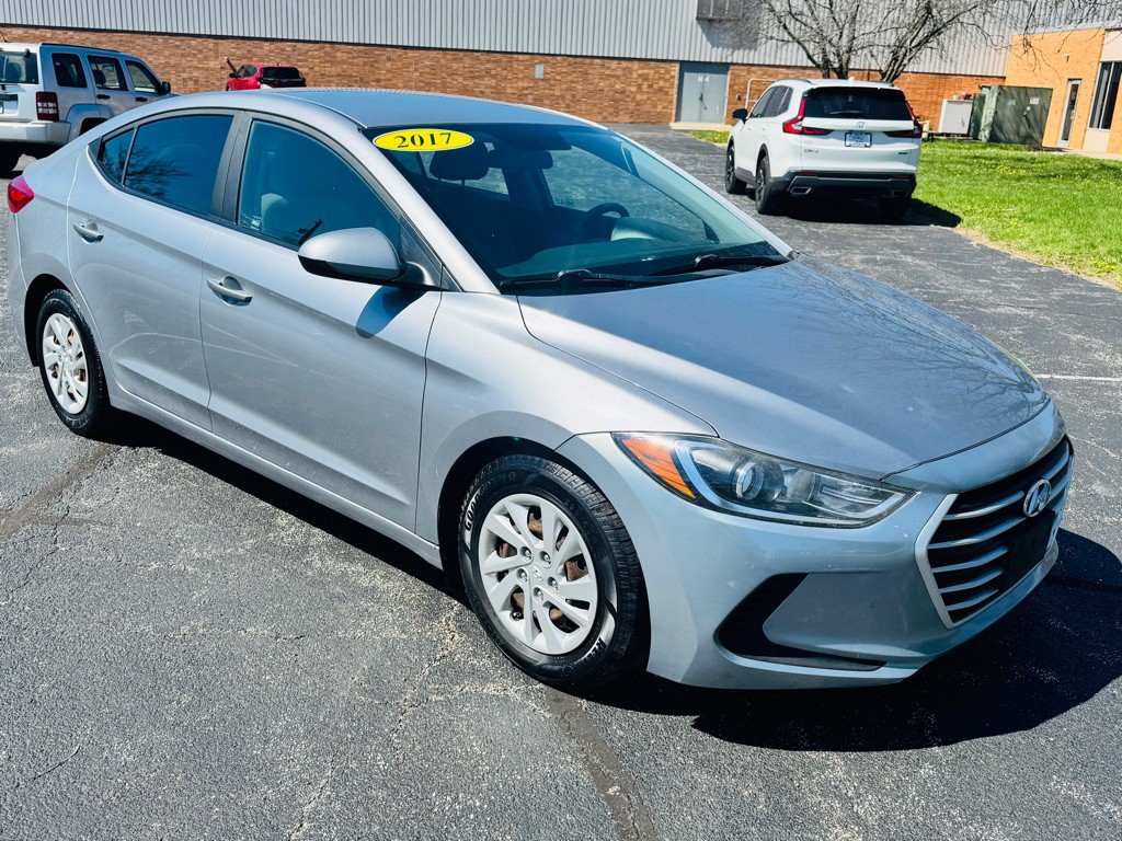 2017 Hyundai Elantra Image 7