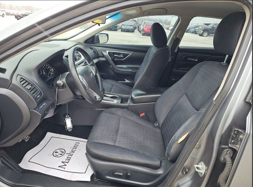 2018 Nissan Altima Image 3