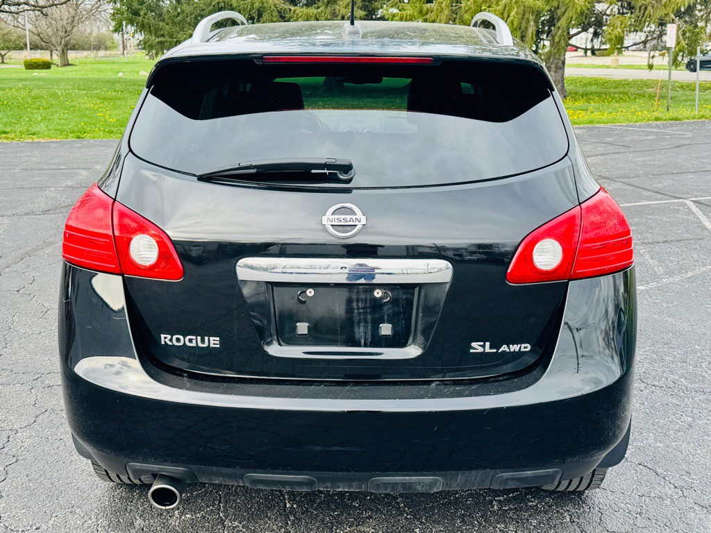 2011 Nissan Rogue Image 4