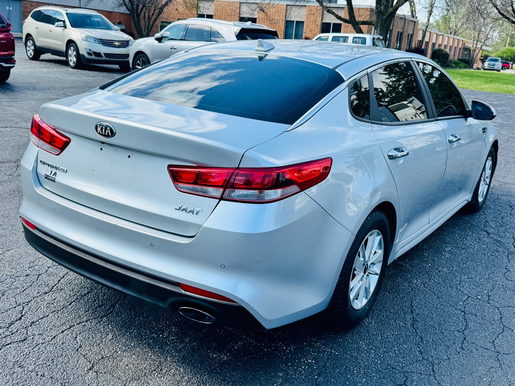 2018 Kia Optima Image 6