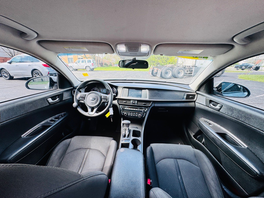 2018 Kia Optima Image 16
