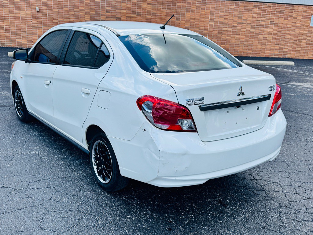 2019 Mitsubishi Mirage Image 4