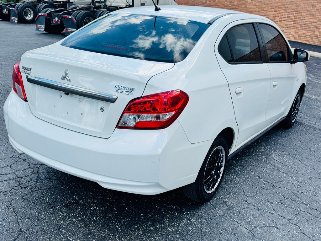 2019 Mitsubishi Mirage Image 6