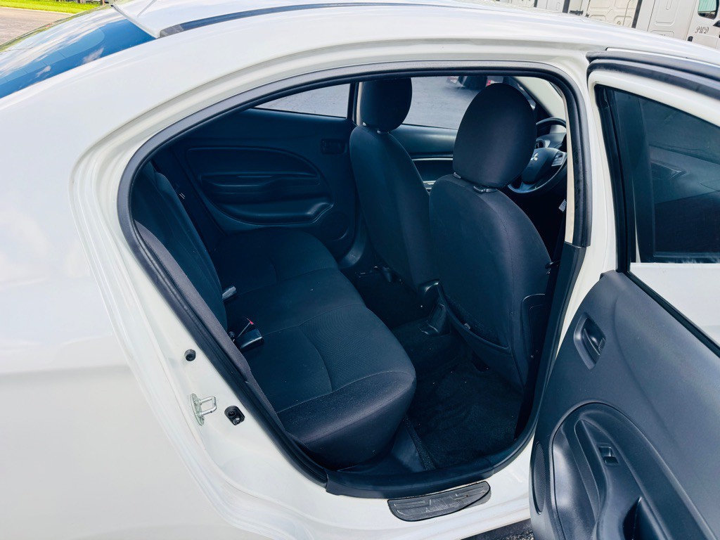 2019 Mitsubishi Mirage Image 13