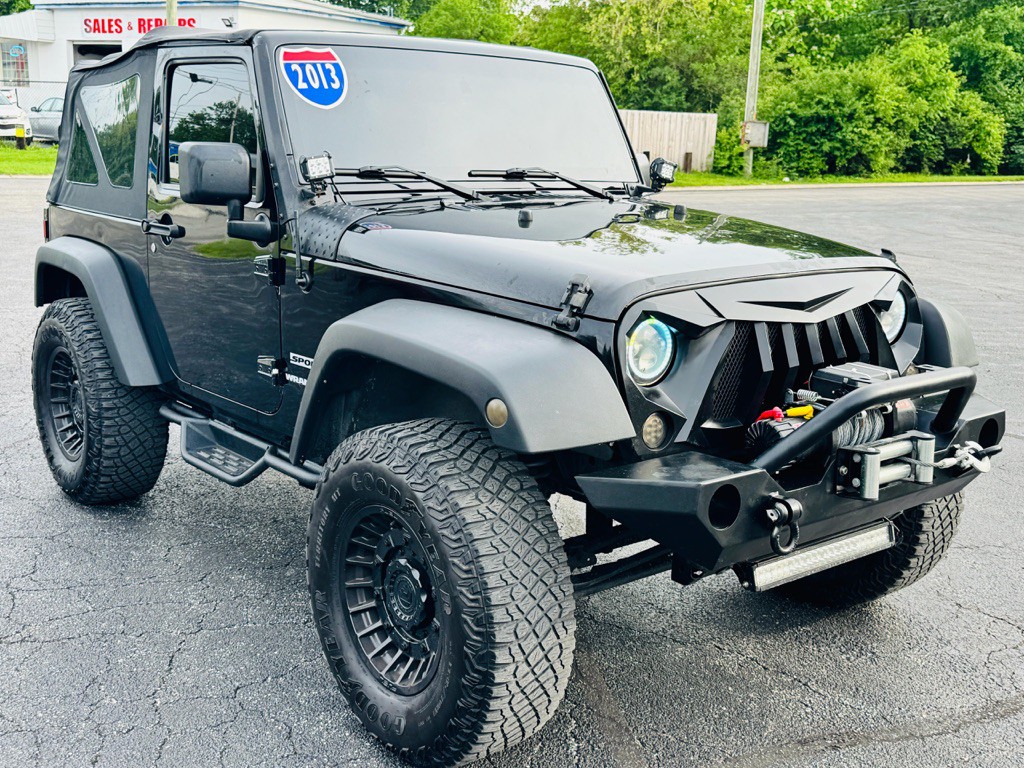 2013 Jeep Wrangler Image 2