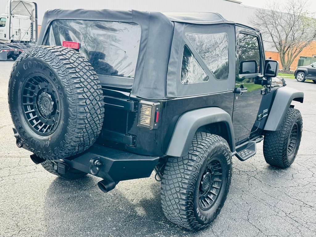 2013 Jeep Wrangler Image 3