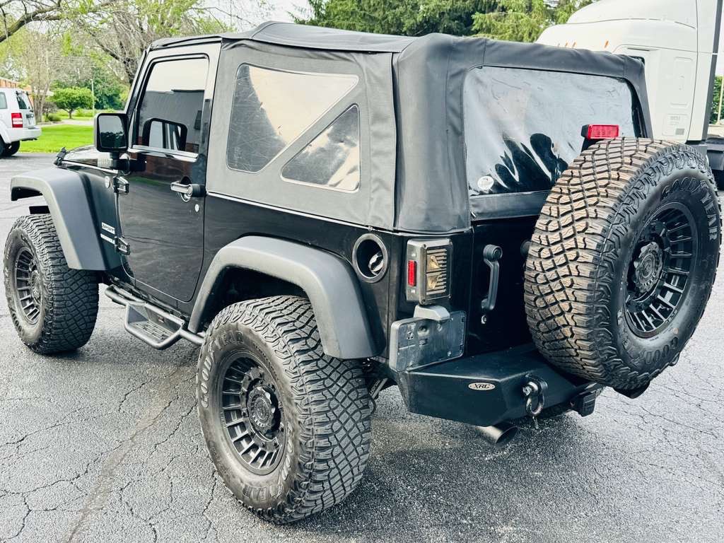 2013 Jeep Wrangler Image 4