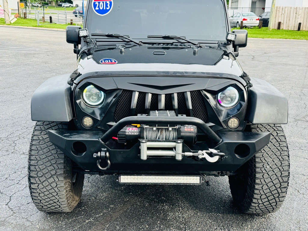2013 Jeep Wrangler Image 5