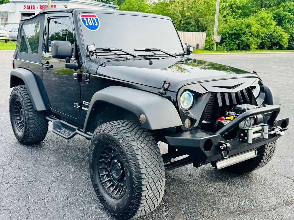 2013 Jeep Wrangler Image 10