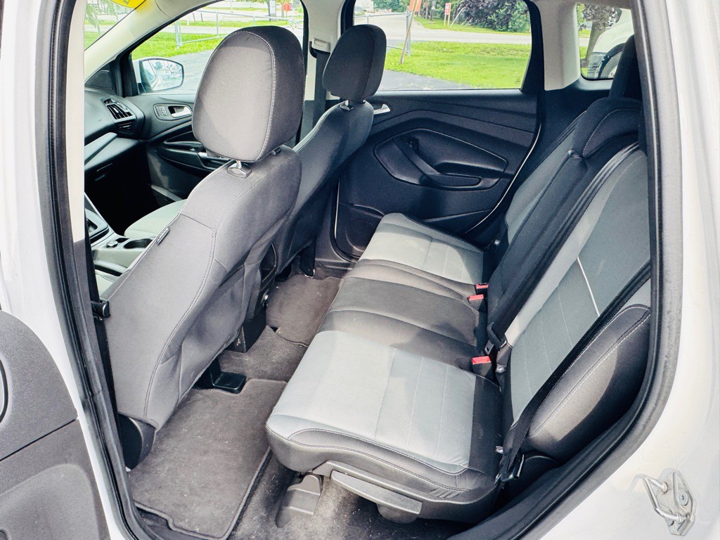 2015 Ford Escape Image 12