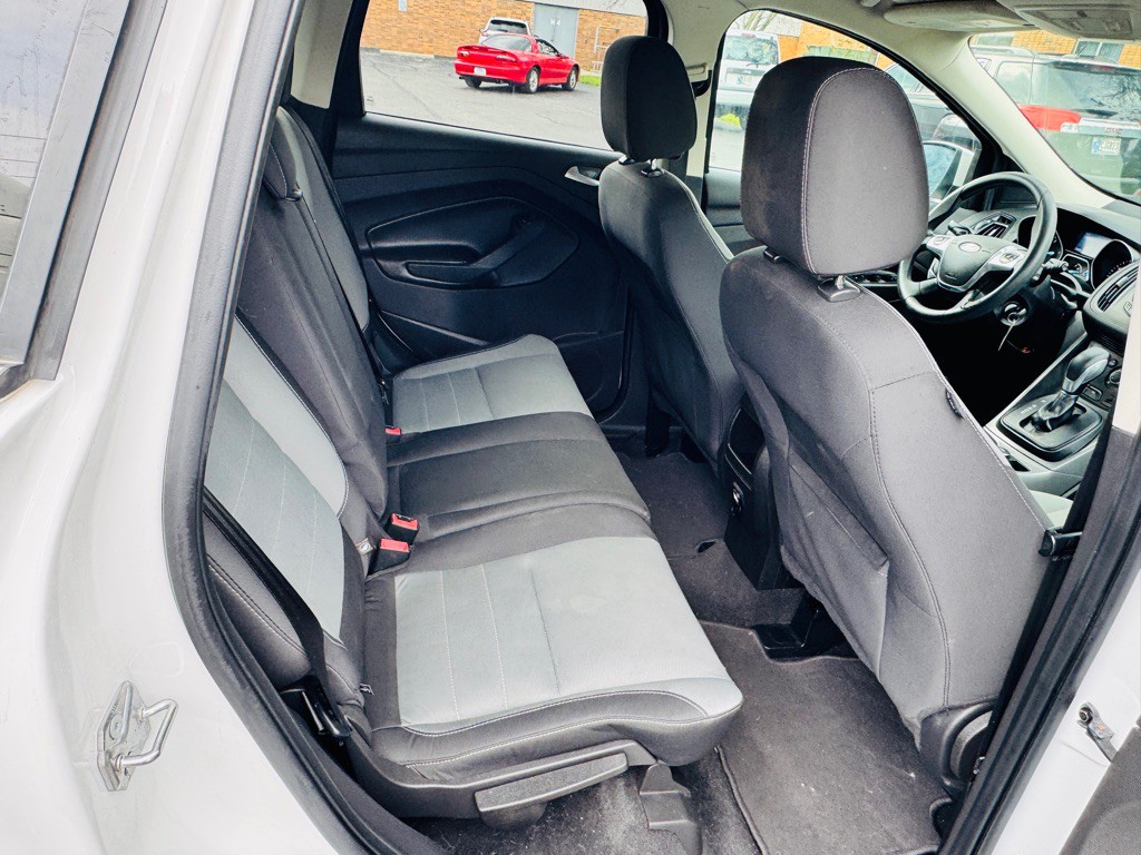 2015 Ford Escape Image 14