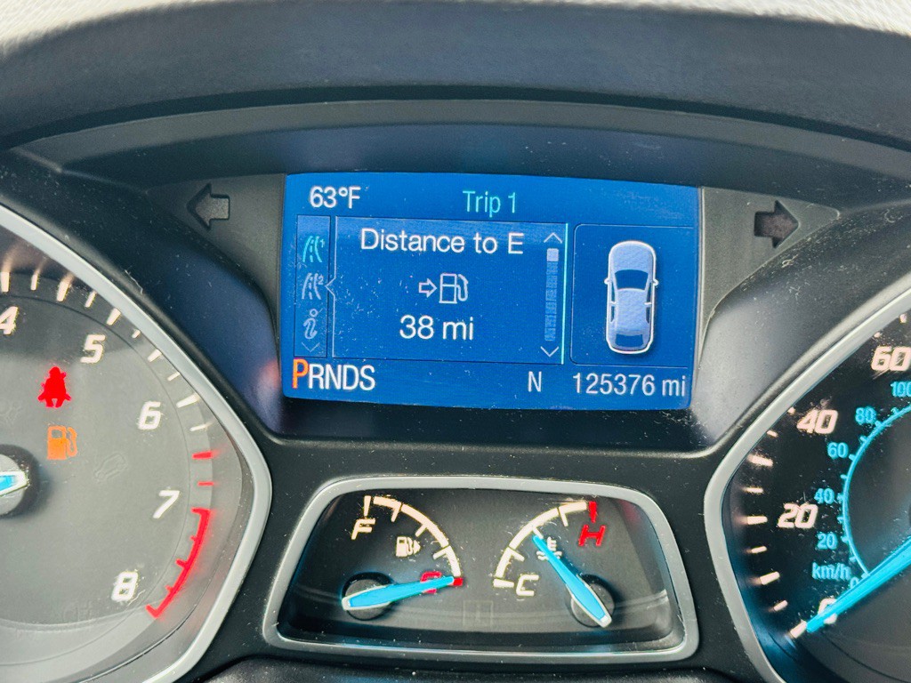 2015 Ford Escape Image 17