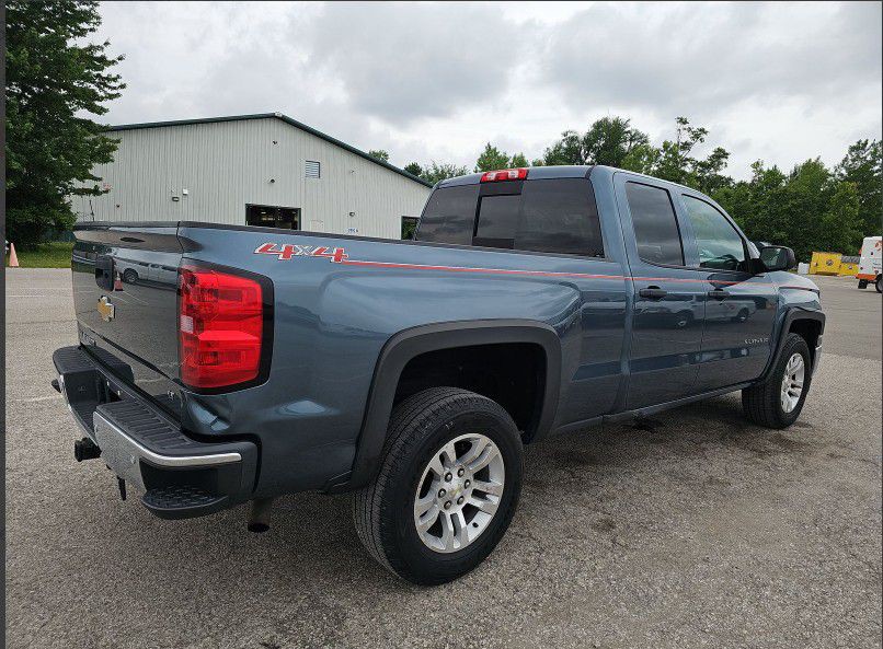 2014 Chevrolet Silverado 1500 Image 2