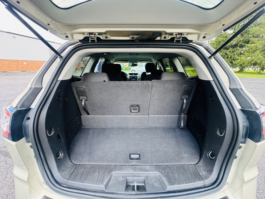 2015 Chevrolet Traverse Image 13