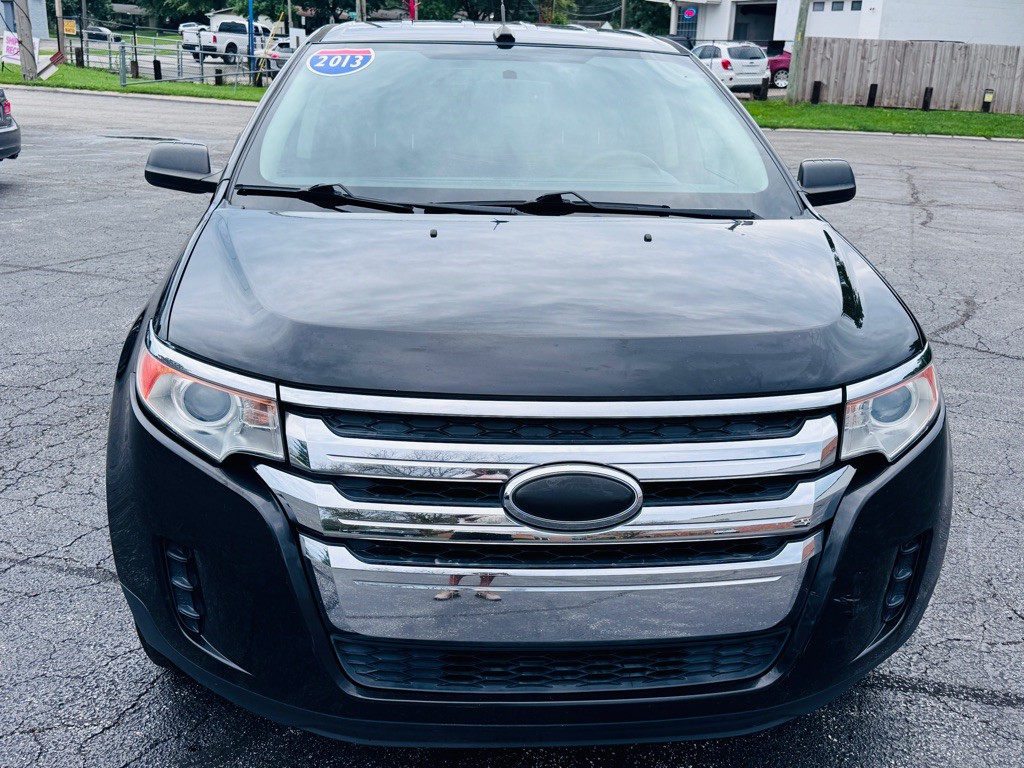 2013 Ford Edge Image 9
