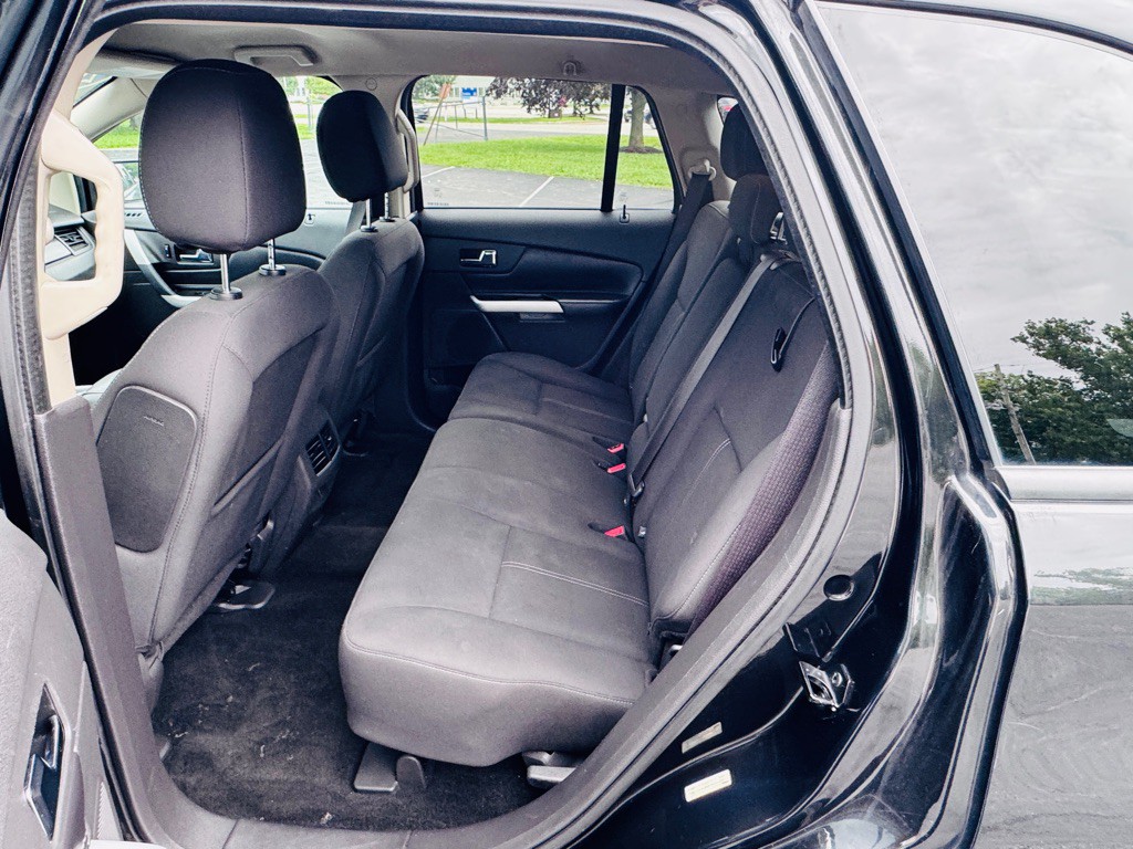 2013 Ford Edge Image 12