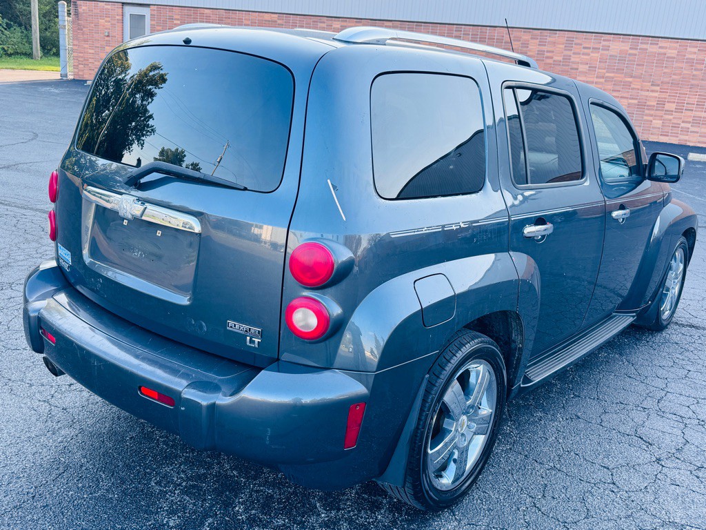 2010 Chevrolet HHR Image 6