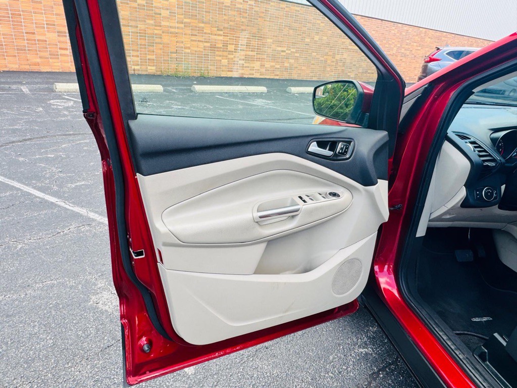 2018 Ford Escape Image 8