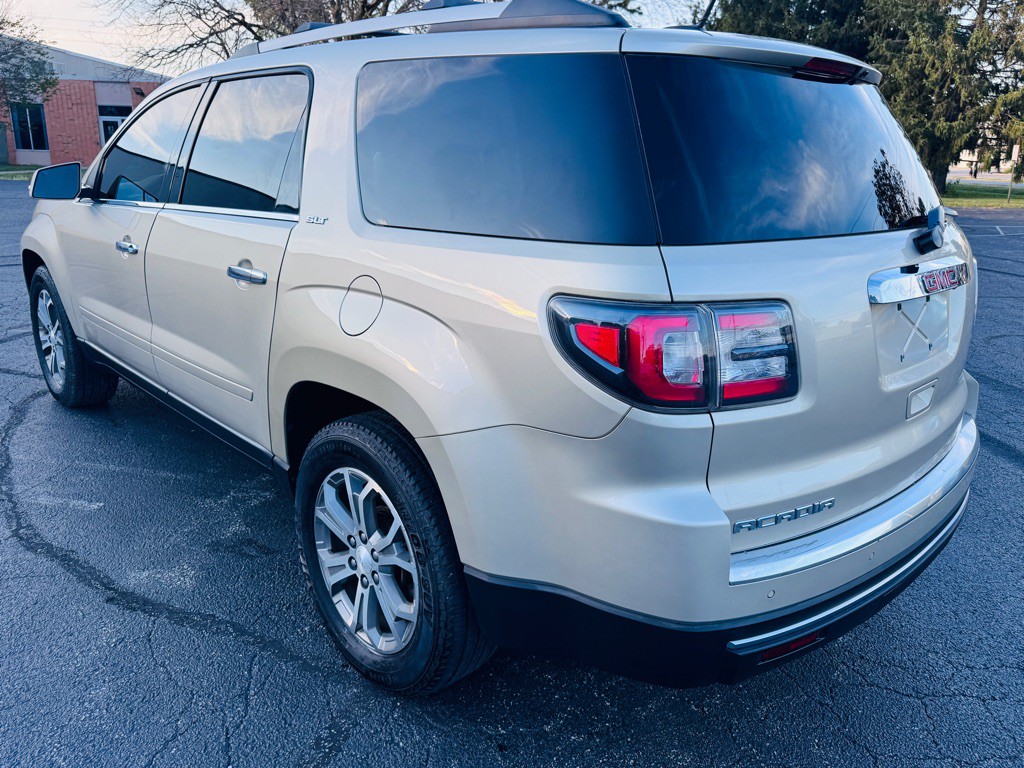 2016 GMC Acadia Image 3