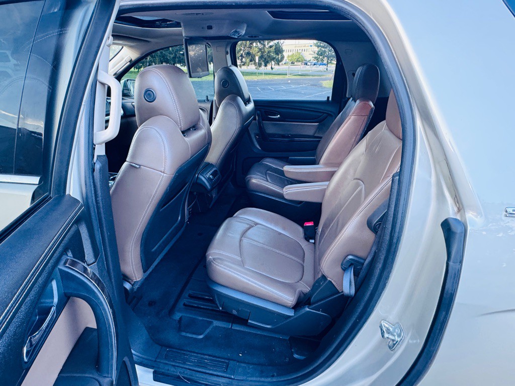 2016 GMC Acadia Image 11