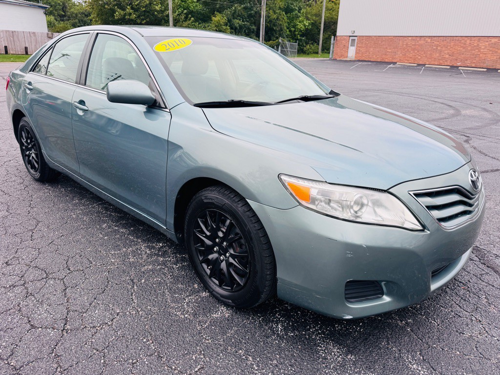 2010 Toyota Camry Image 7
