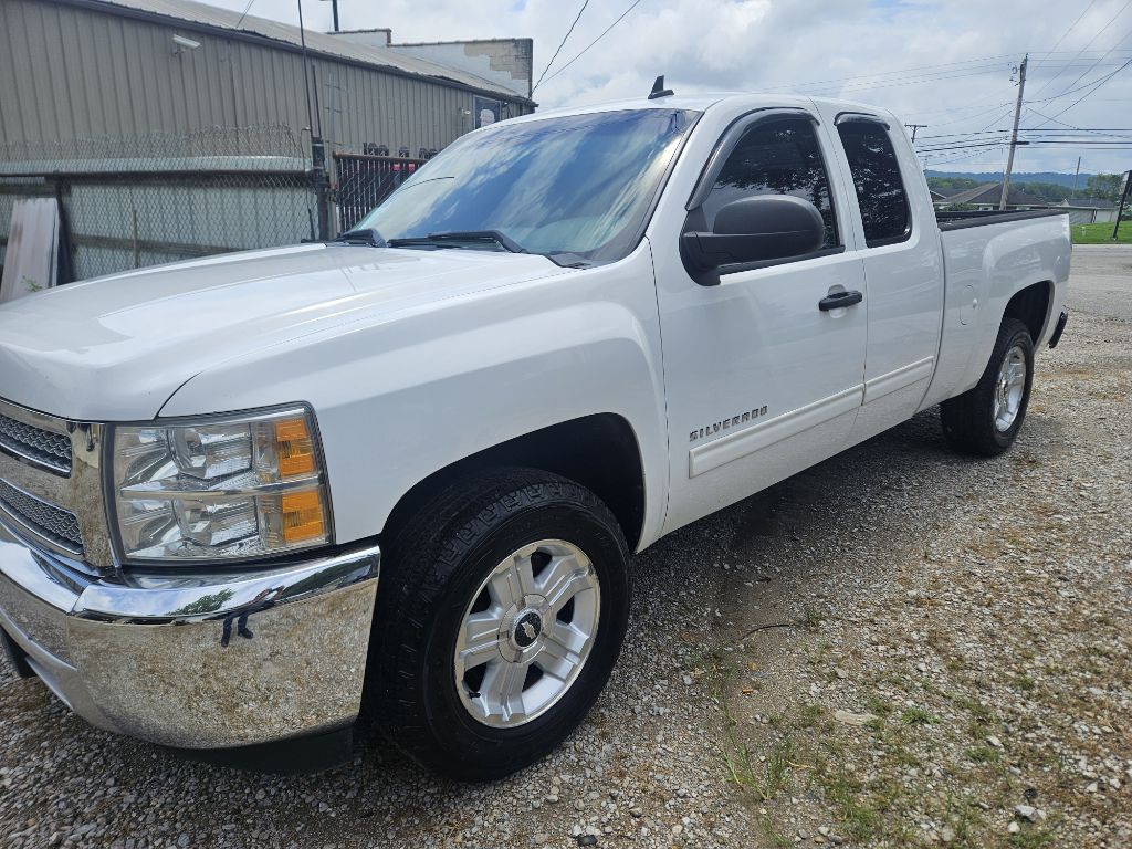 2012 Chevrolet Silverado 1500 Image 2