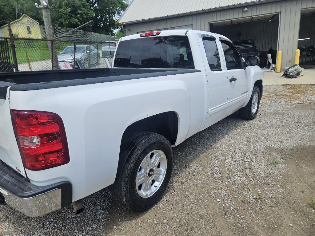 2012 Chevrolet Silverado 1500 Image 3