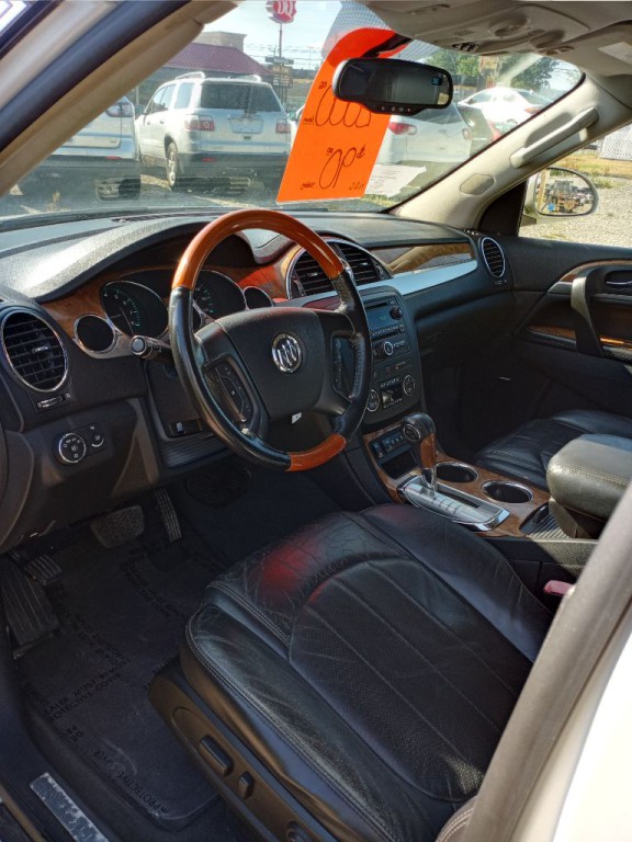 2008 Buick Enclave Image 3