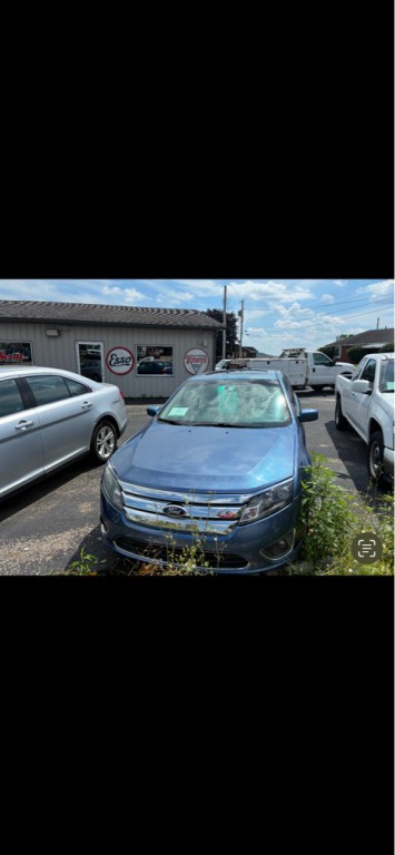 2010 Ford Fusion Image 1