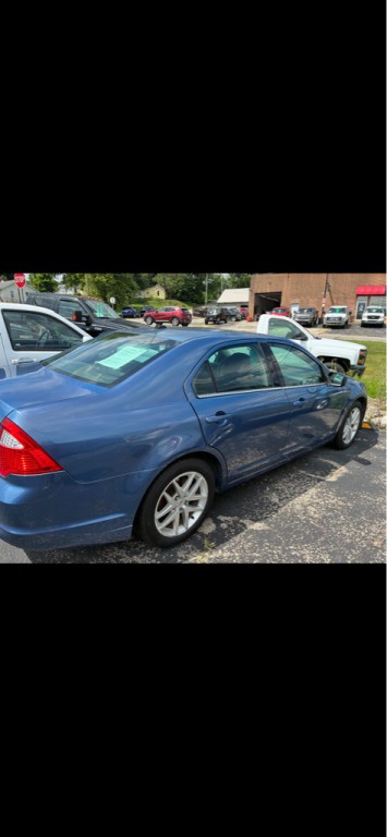 2010 Ford Fusion Image 3