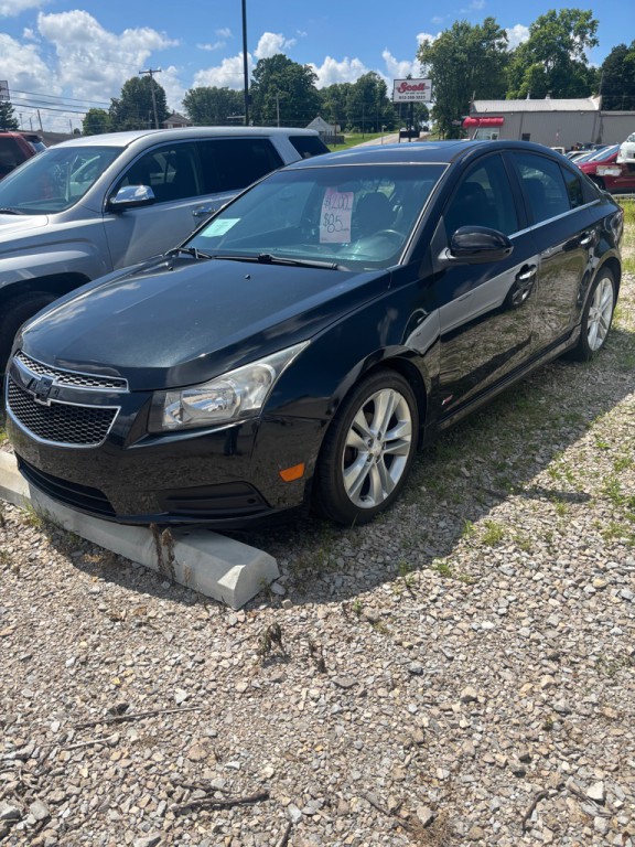 2013 Chevrolet Cruze Image 2