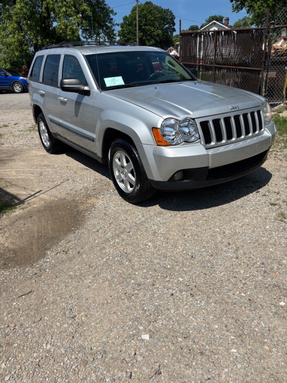 2008 Jeep Grand Cherokee Image 2